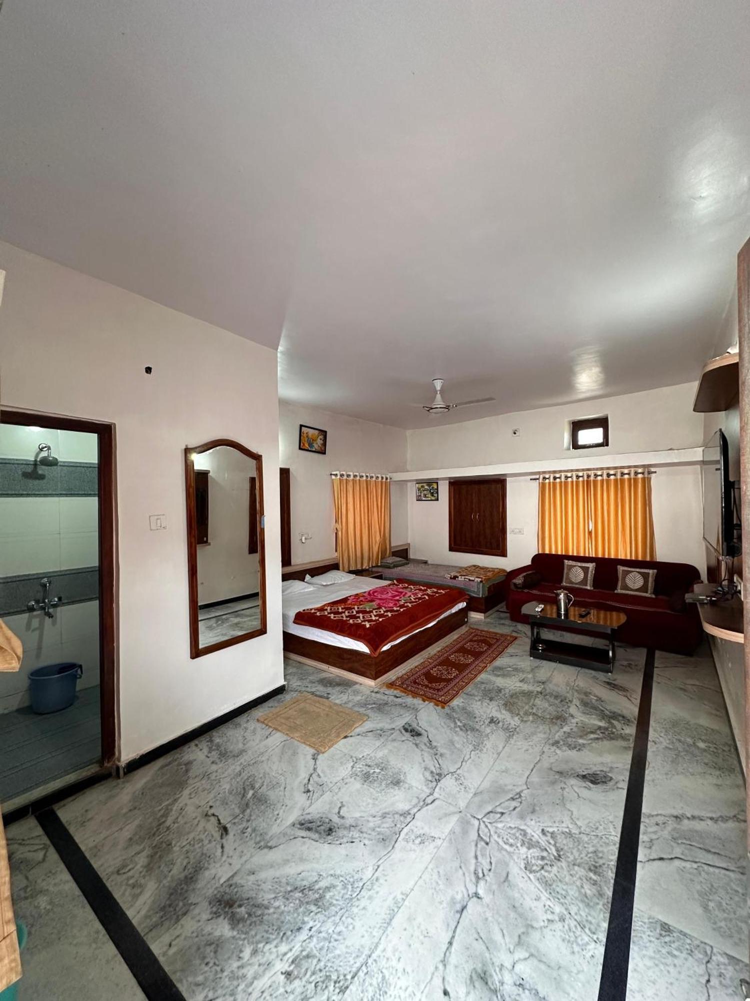 Laxmanji Villas Monte Abu Exterior foto